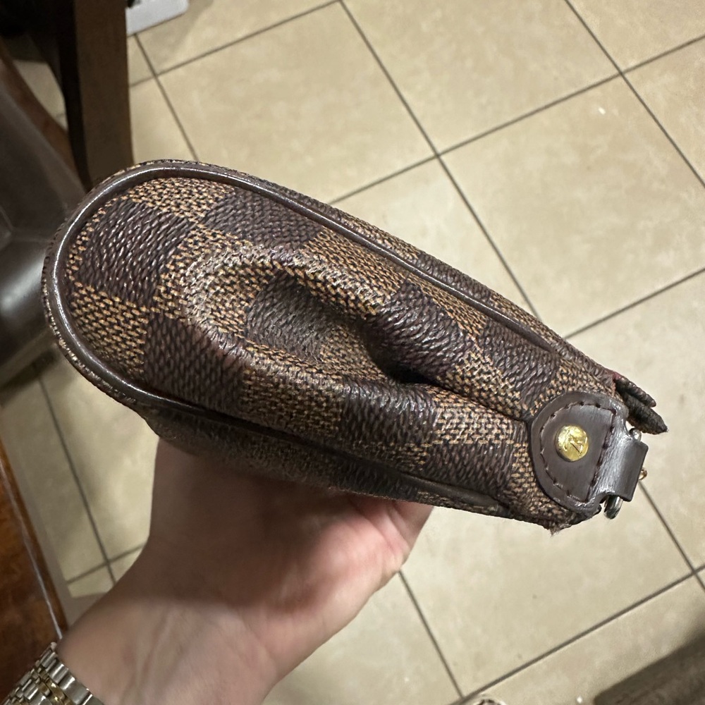 Louis Vuitton Eva Crossbody Handbag Damier Brown - Picture 5 of 10